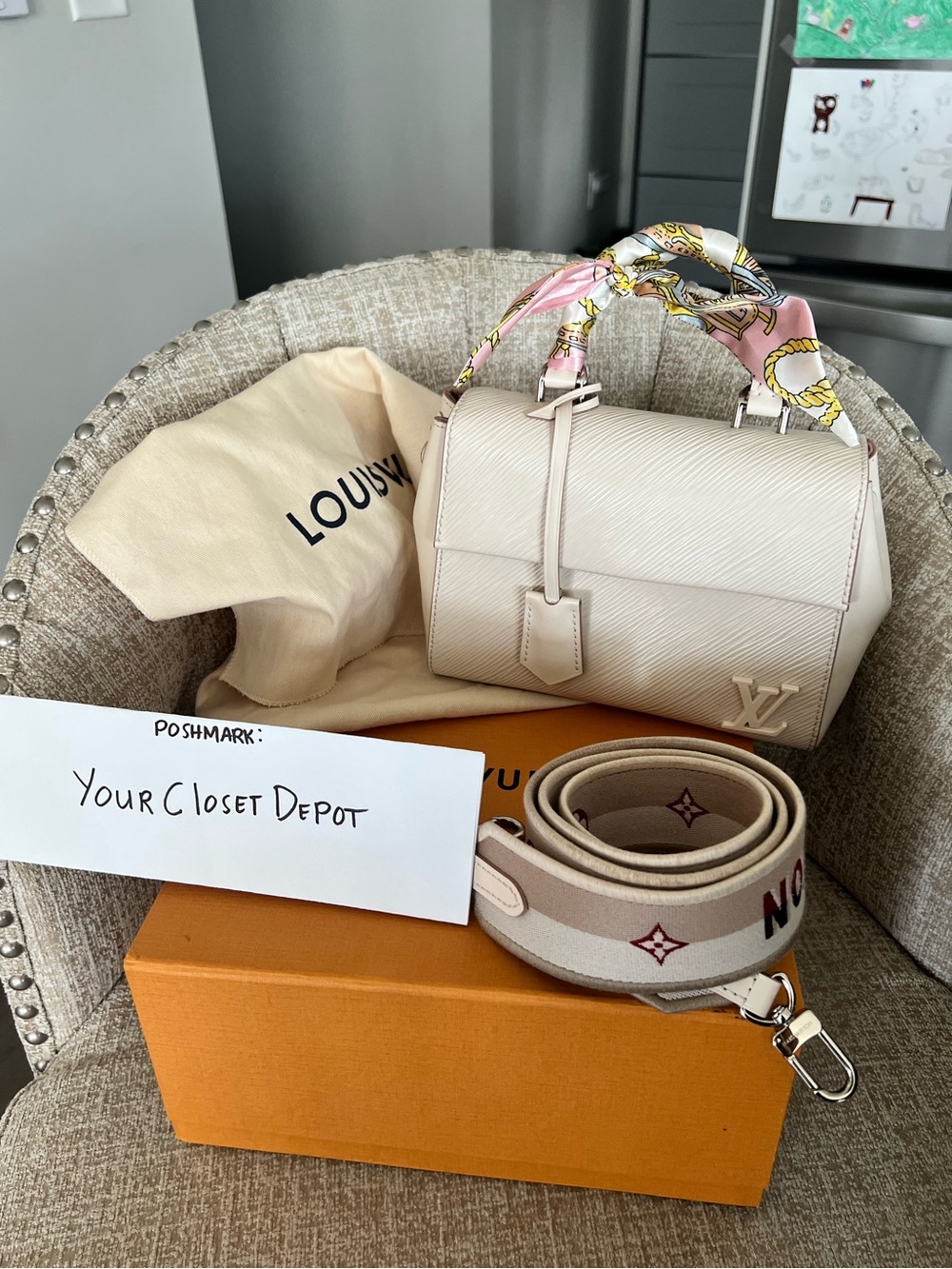 Authentic Louis Vuitton Epi Cream Crossbody Mini Bag